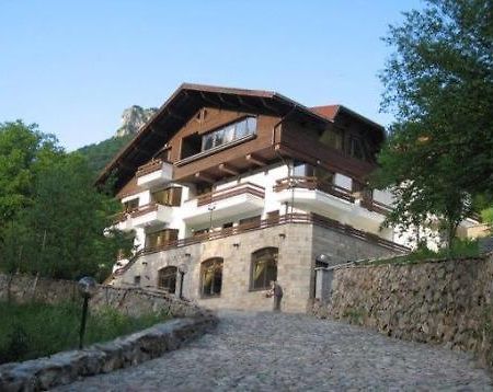 Villa Cherven Teteven Exterior photo